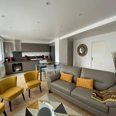 La Marine By Holidieppe Dieppe