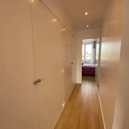 La Marine By Holidieppe *