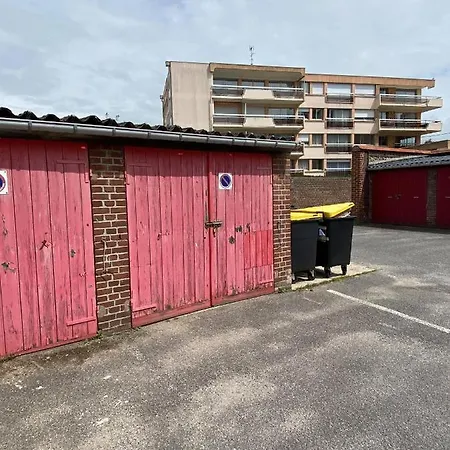 La Marine By Holidieppe * 迪耶普