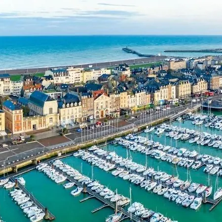 La Marine By Holidieppe * Dieppe
